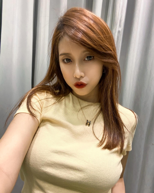 Emily的第一张照片--驻马店相亲服务中心