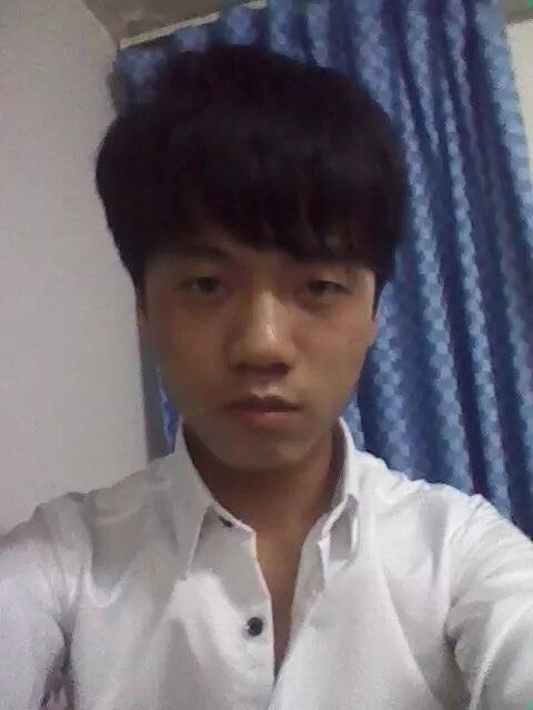 凌轩的第一张照片--驻马店相亲服务中心