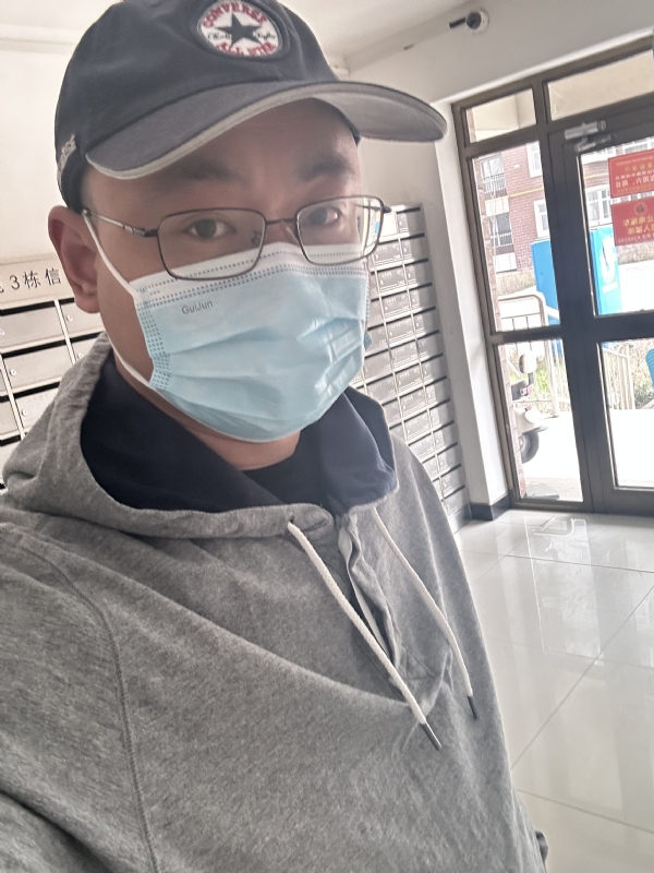 冰的第一张照片--驻马店相亲服务中心