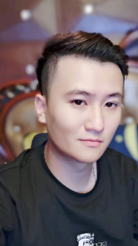 ToTheMoon的第一张照片--驻马店相亲服务中心