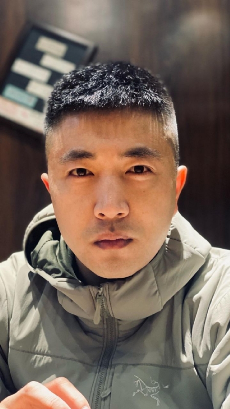 山中何缘的第一张照片--驻马店相亲服务中心