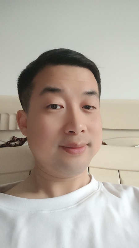 阳光欣晴的第一张照片--驻马店相亲服务中心