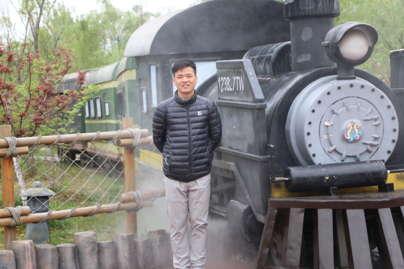 晴天的第一张照片--驻马店相亲服务中心