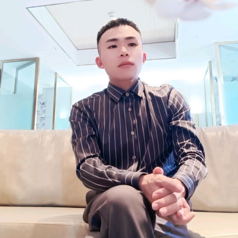 王文的第一张照片--驻马店相亲服务中心