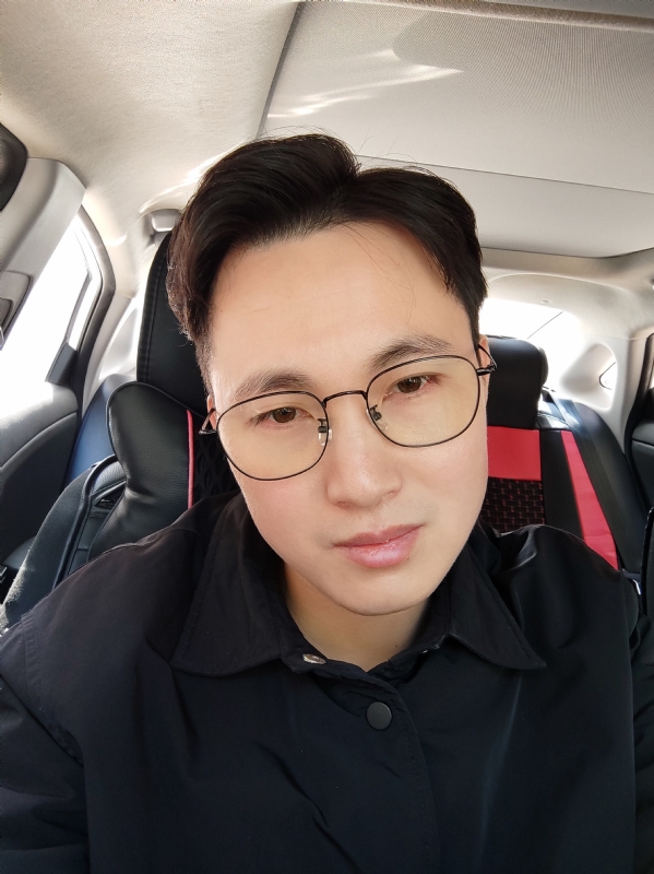 沉默先绅的第一张照片--驻马店相亲服务中心