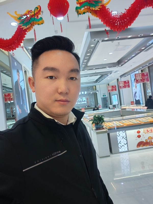 龍鳯壹生美的第一张照片--驻马店相亲服务中心