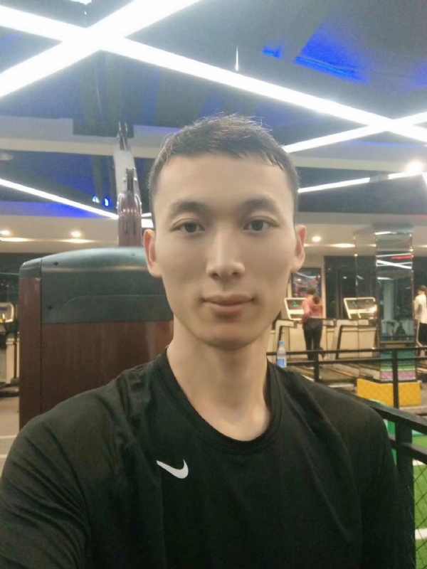 青松的第一张照片--驻马店相亲服务中心