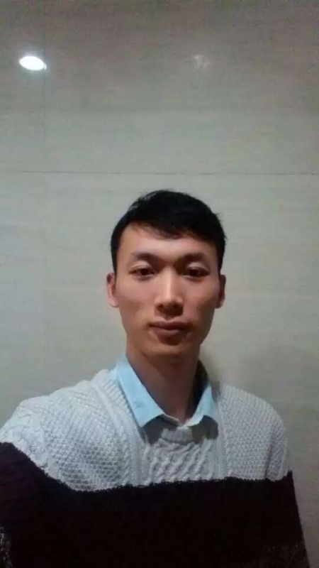 青松的第二张照片--驻马店相亲服务中心