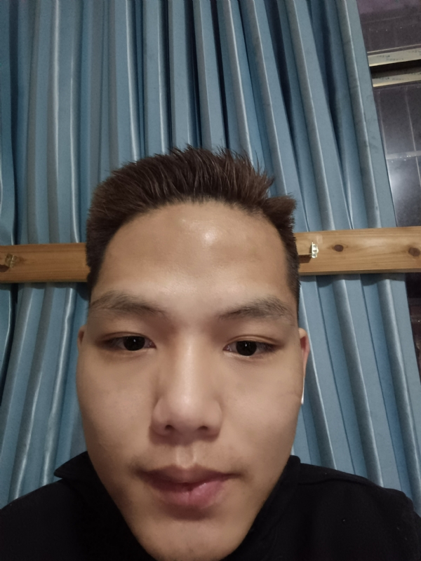 王浩宇的第一张照片--驻马店相亲服务中心