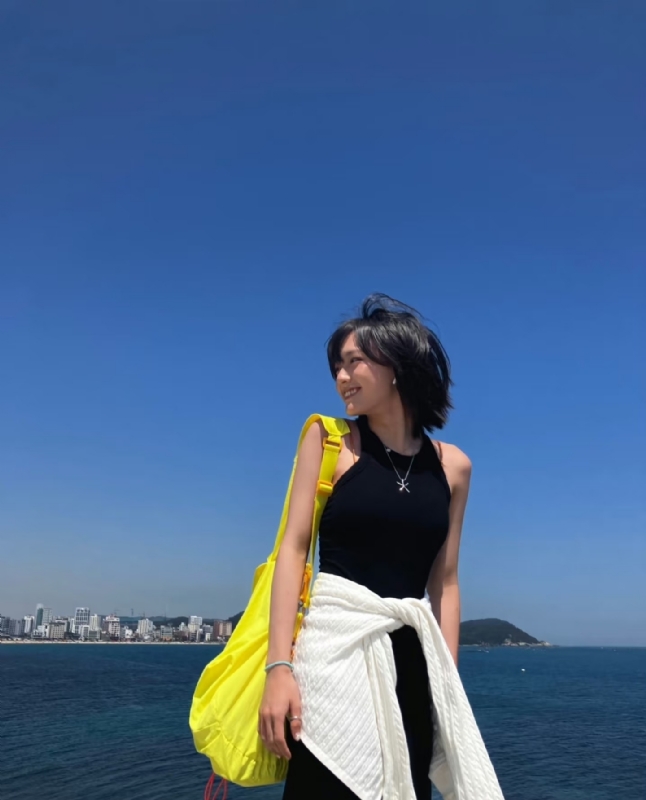 赵赵赵书虞的第一张照片--驻马店相亲服务中心