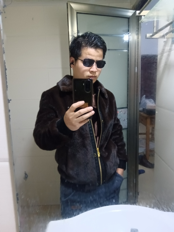 桃歌的第一张照片--驻马店相亲服务中心