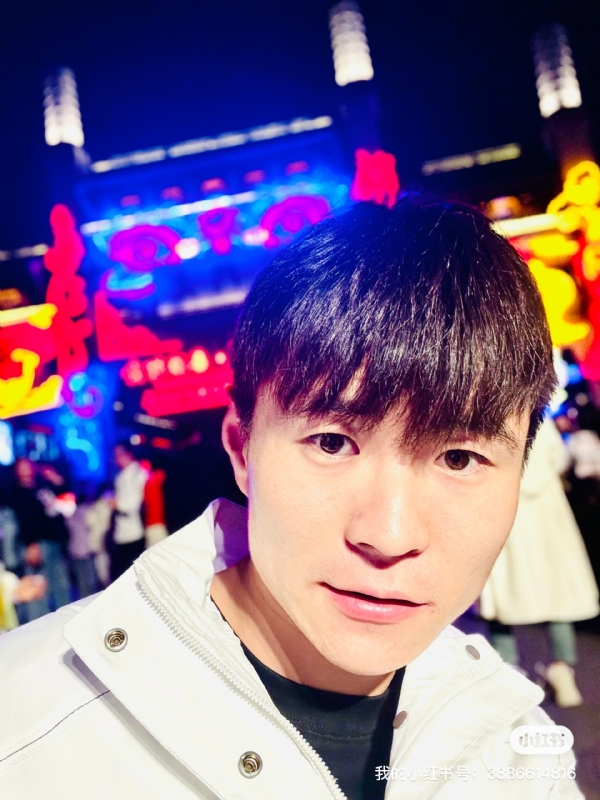 两年又三年的第二张照片--驻马店相亲服务中心