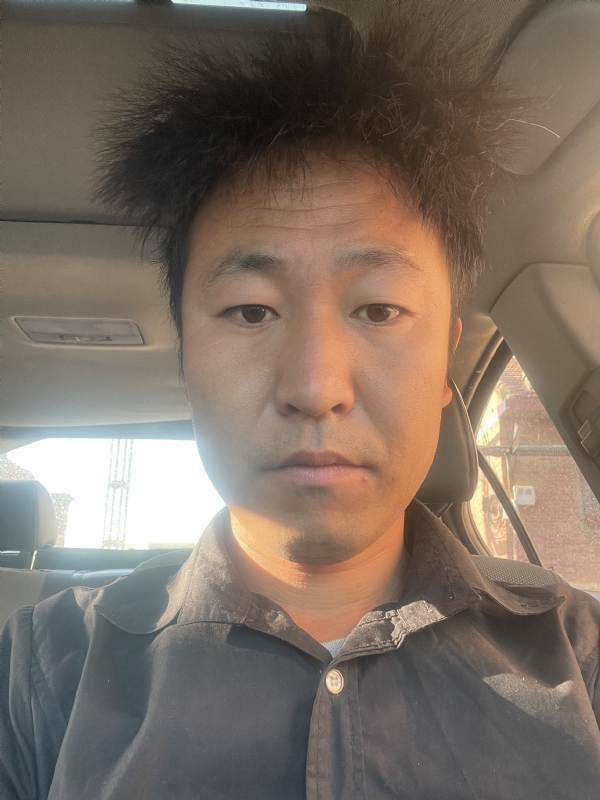 从此冷漠的第一张照片--驻马店相亲服务中心