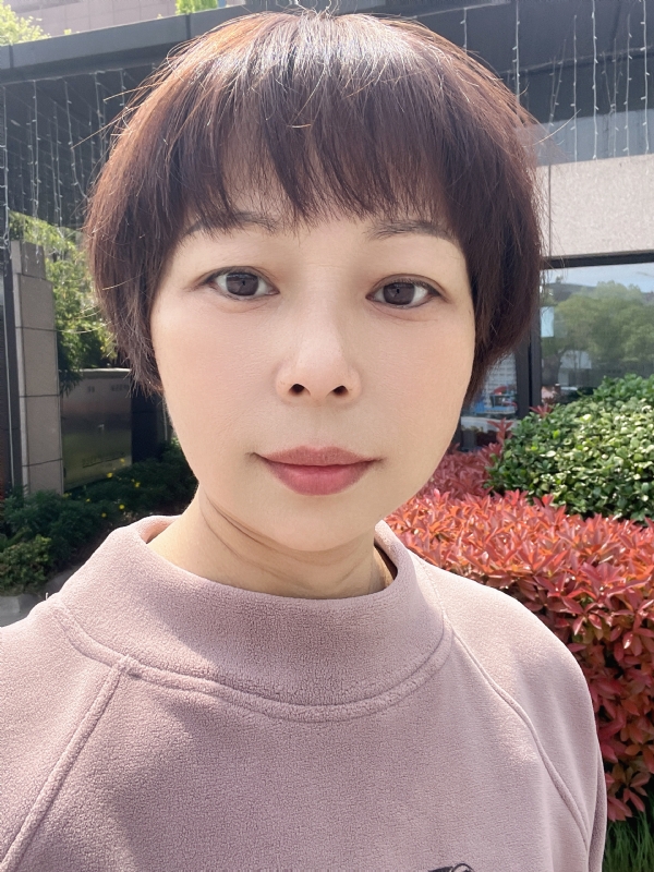 风铃草的第二张照片--驻马店相亲服务中心