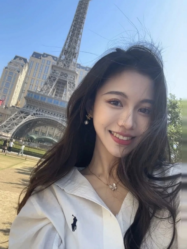 Anna的第一张照片--驻马店相亲服务中心