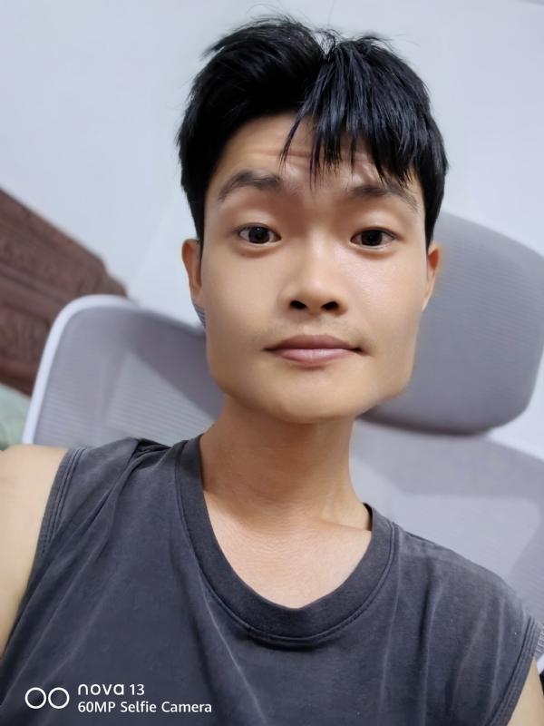 小林的第一张照片--驻马店相亲服务中心