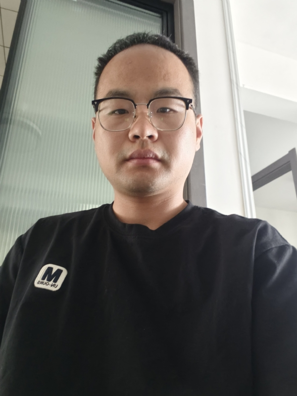 金峰的第一张照片--驻马店相亲服务中心