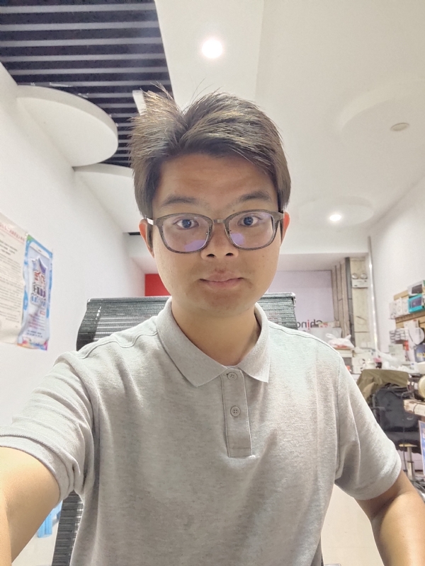 华兴通讯的第一张照片--驻马店相亲服务中心