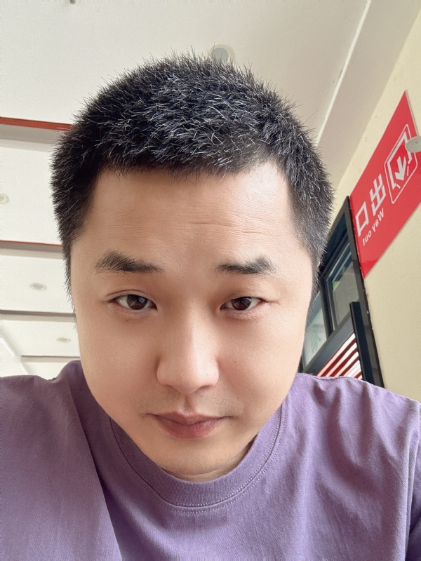 五是五的第一张照片--驻马店相亲服务中心