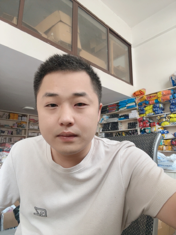 五是五的第三张照片--驻马店相亲服务中心