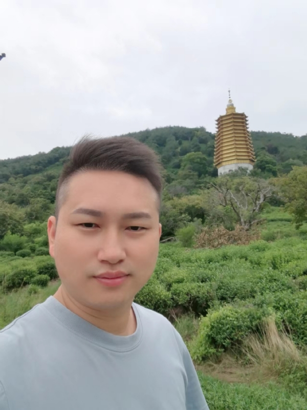 陈文海的第一张照片--驻马店相亲服务中心