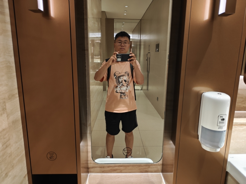 麒麟区幼儿园扛把子的第二张照片--驻马店相亲服务中心