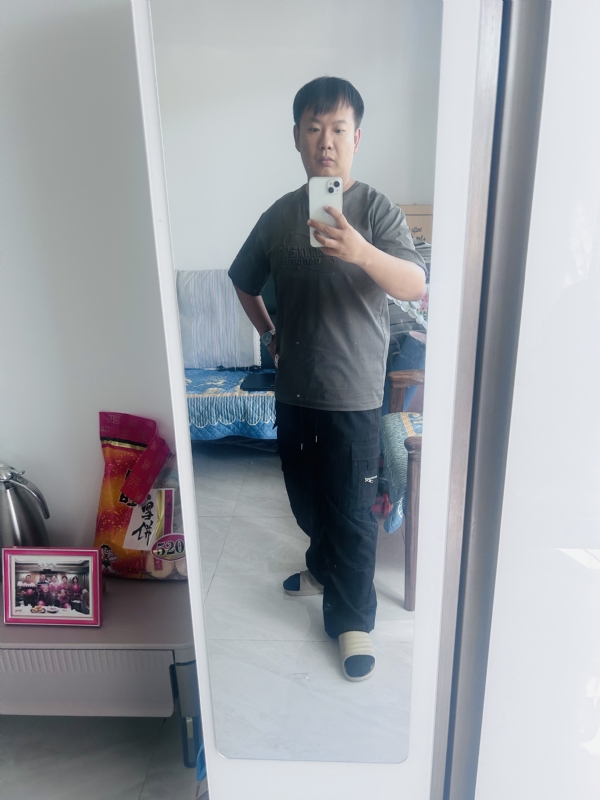 黄先生的第一张照片--驻马店相亲服务中心