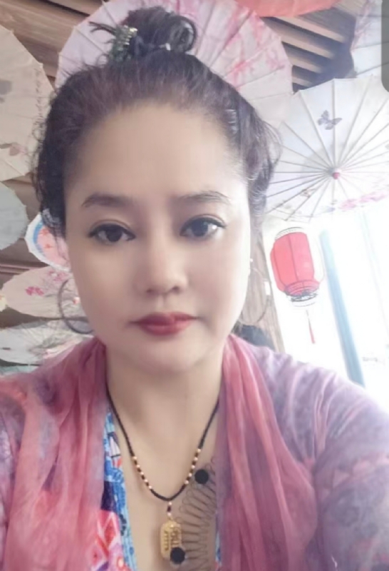 shi的第三张照片--驻马店相亲服务中心