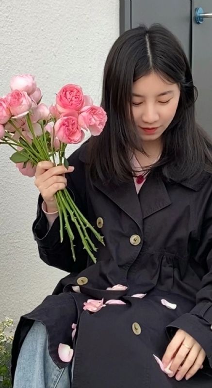 盐盐很甜的第二张照片--驻马店相亲服务中心