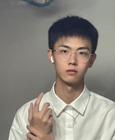 李寒外改英文可家的第二张照片--驻马店相亲服务中心