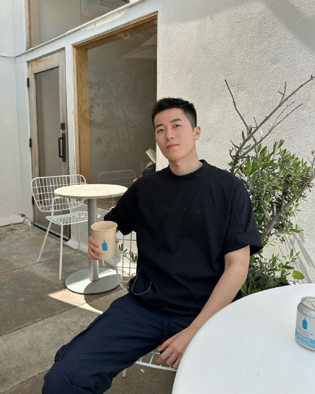 VV的第二张照片--驻马店相亲服务中心