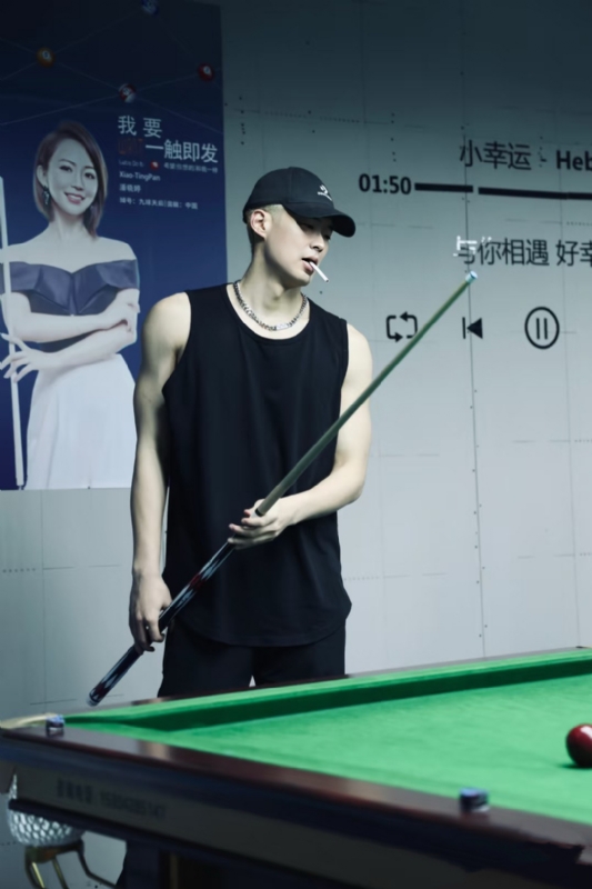 往事随风的第一张照片--驻马店相亲服务中心