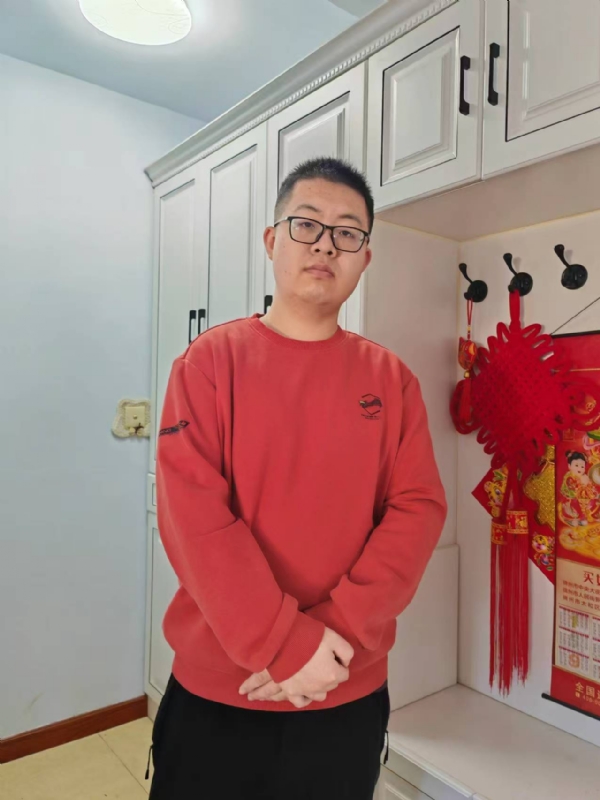 智慧的小胖的第一张照片--驻马店相亲服务中心