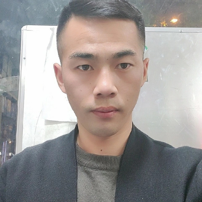 林公子的第一张照片--驻马店相亲服务中心