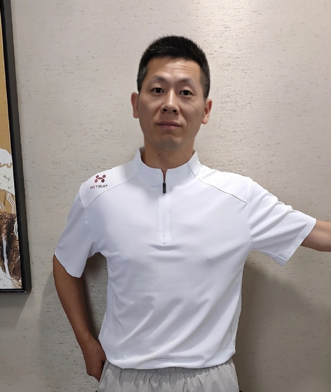 红旗下长大的第一张照片--驻马店相亲服务中心