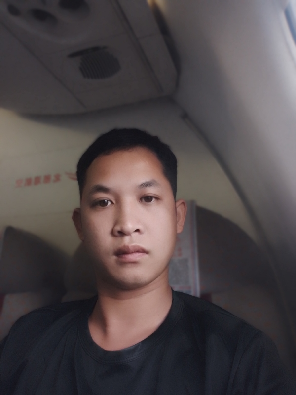 梦里的人的第一张照片--驻马店相亲服务中心