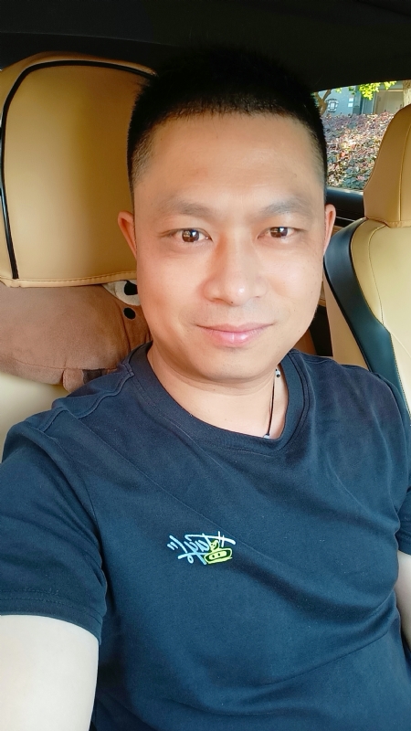 影子的第二张照片--驻马店相亲服务中心