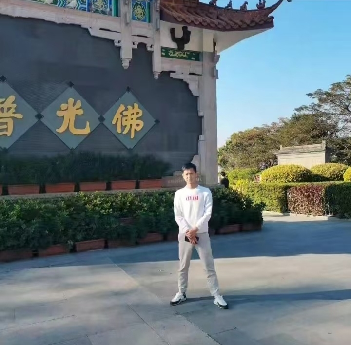 星艺的第一张照片--驻马店相亲服务中心