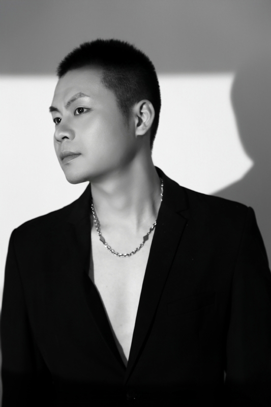 胡杰的第二张照片--驻马店相亲服务中心