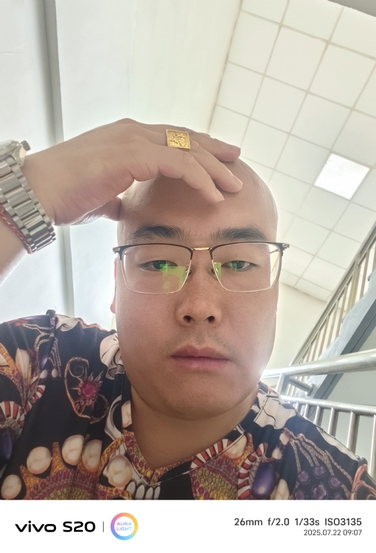 一生诺言的第五张照片--驻马店相亲服务中心