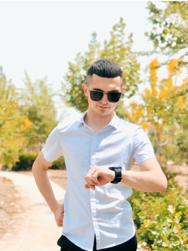 akram的第一张照片--驻马店相亲服务中心