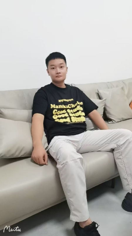 东东的第一张照片--驻马店相亲服务中心