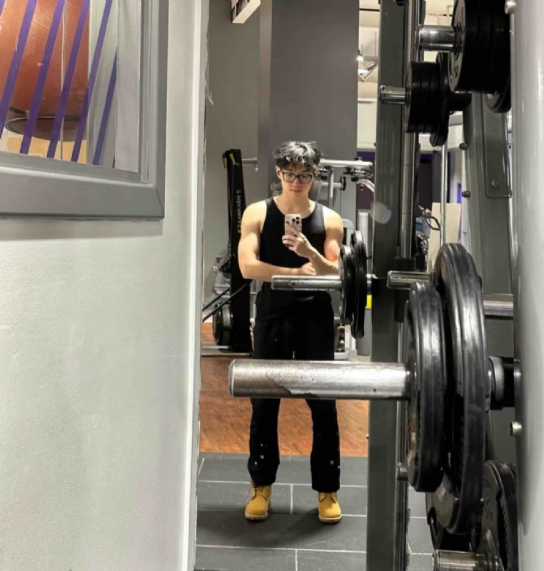 yuiop的第一张照片--驻马店相亲服务中心