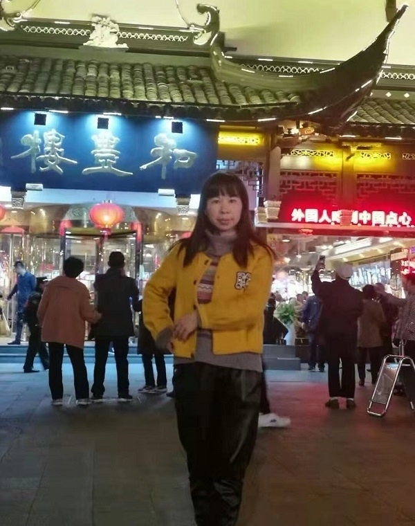 君倩的第三张照片--驻马店相亲服务中心