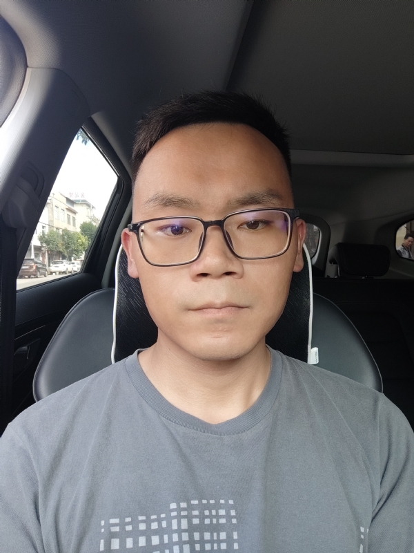 阿正的第二张照片--驻马店相亲服务中心