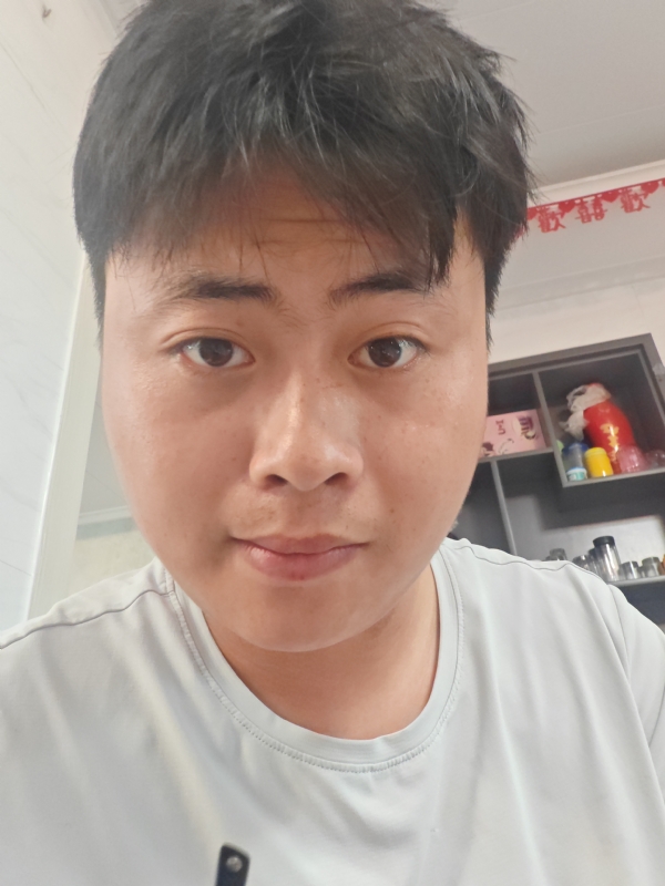 刘先生的第一张照片--驻马店相亲服务中心