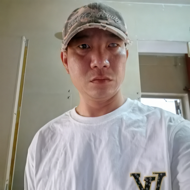 小心做人的第一张照片--驻马店相亲服务中心