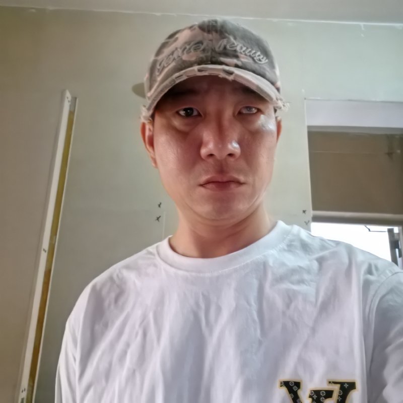 小心做人的第二张照片--驻马店相亲服务中心