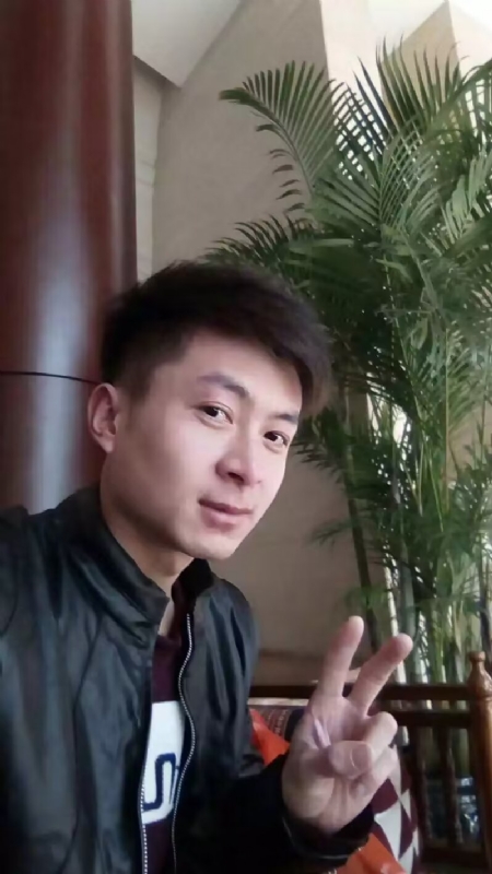 蓝锋的第一张照片--驻马店相亲服务中心