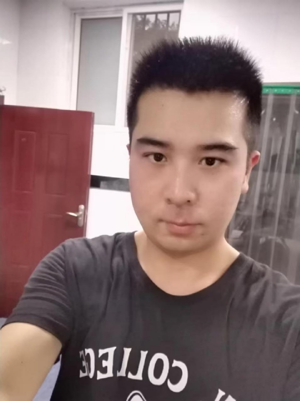 89WANG的第一张照片--驻马店相亲服务中心